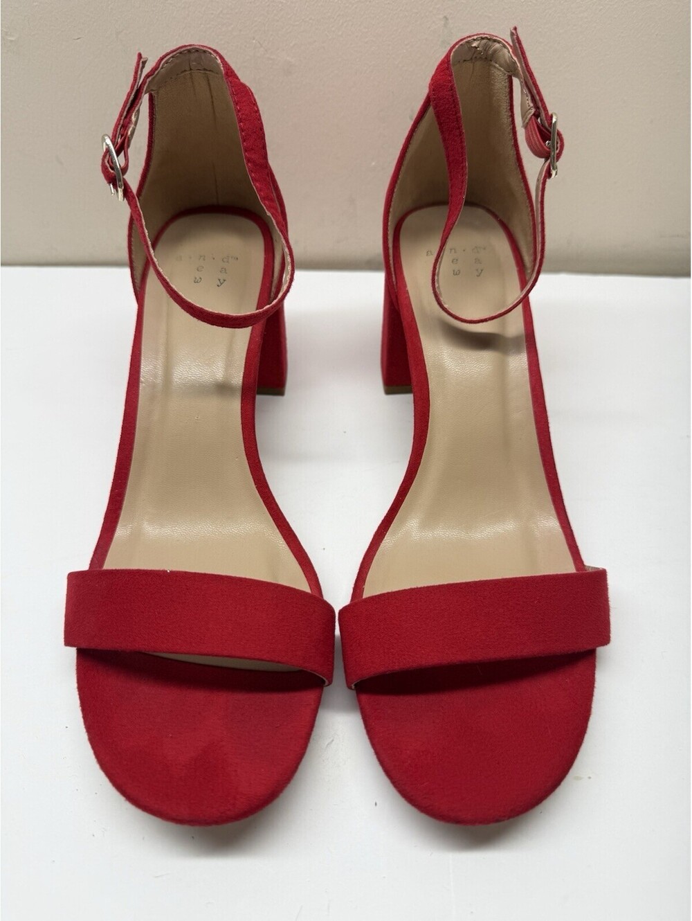 A New Day Womens 8 Michaela Red Faux Suede Block Heel Ankle Strap Sandals